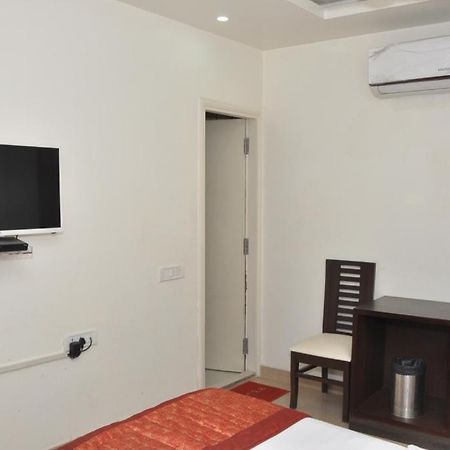 Hotel Al Gulzar Delhi  Esterno foto
