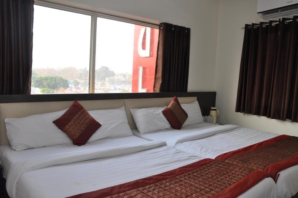 Hotel Al Gulzar Delhi  Esterno foto