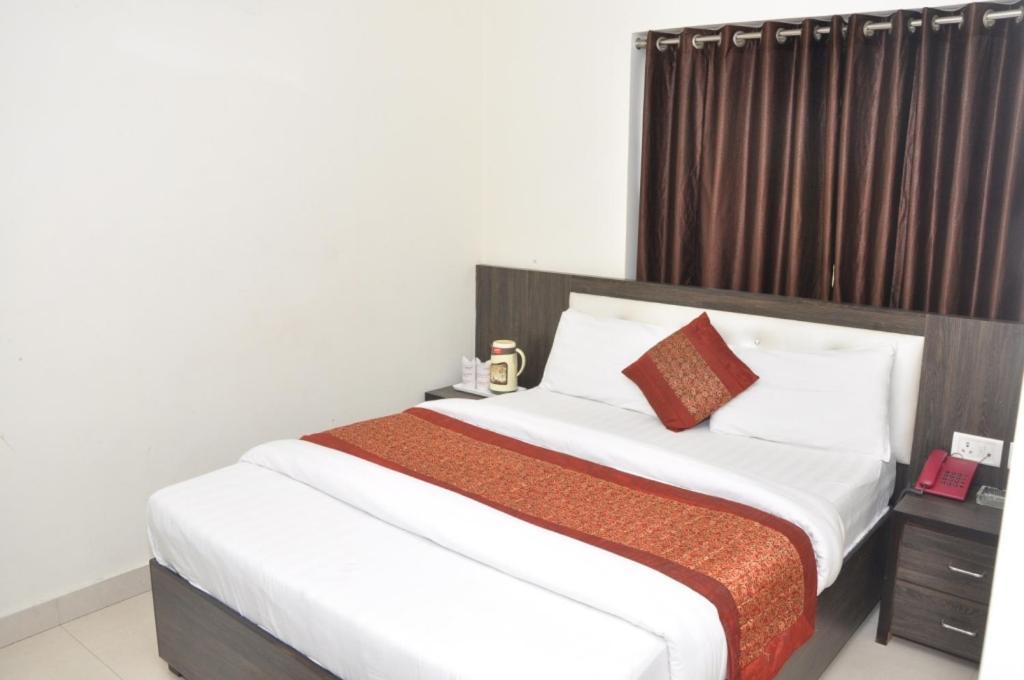 Hotel Al Gulzar Delhi  Esterno foto
